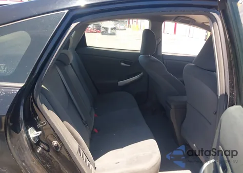 2010 Toyota Prius z USA, uszkodzony, nr VIN JTDKN3DU8A0180922